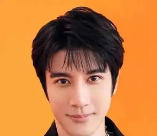 吃娱乐圈第一大瓜,揭秘娱乐圈第一大瓜背后的真相